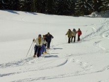 Teambuilding activities - The snowshoe trekking