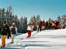 Teambuilding activities - The snowshoe trekking